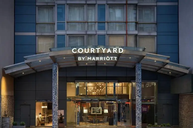 Courtyard by Marriott New York Manhattan/SoHo
