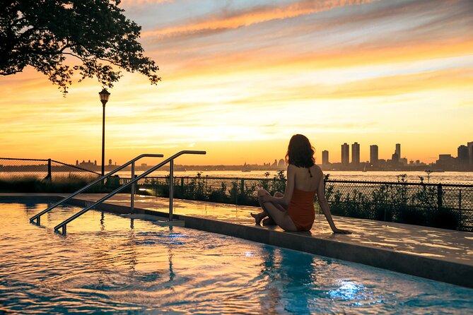 QC NY Wellness Spa באי Governors