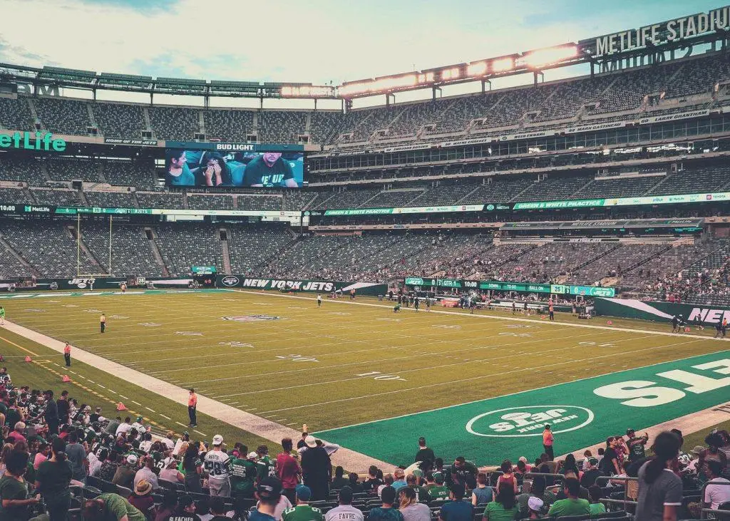 ניו יורק ג'טס (New York Jets)- דרך אתר VIATOR