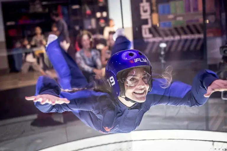 לרחף באוויר בניו יורק- iFLY Indoor Skydiving- GETYOURGUIDE