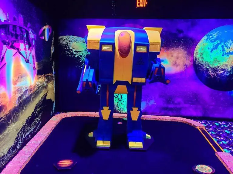 מיני גולף אמריקן דרים- GETYOURGUIDE