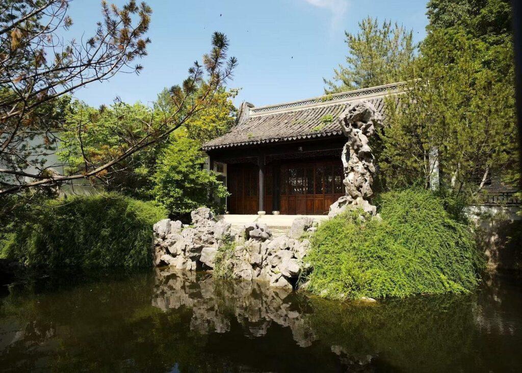 הגן הסיני הנסתר של ניו יורק – New York Chinese Scholar's Garden- VIATOR
