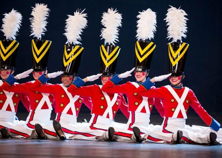 מופע חג המולד של רדיו סיטי האל- VIATOR